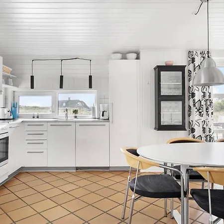 Bv192-blavand-horns-rev-61 Blavand